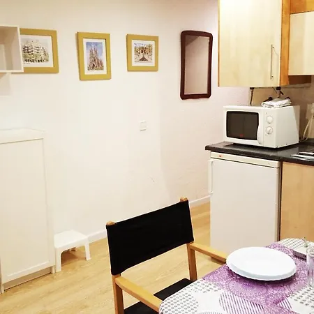 Economic Rambla Suites Appartement *