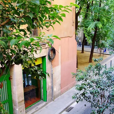 Economic Rambla Suites Appartement
